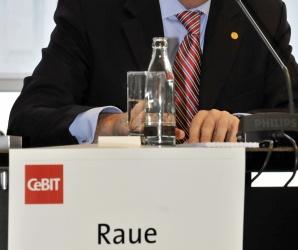 Директор CeBIT: CeBIT сегодня важнее чем когда либо