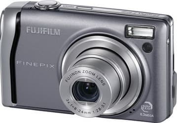 FinePix F40fd: фотокамеры Fujifilm продолжают удивлять