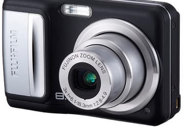 Компактная камера начального уровня Fujifilm FinePix A850 подходит для съемки в музеях