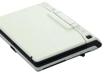 Fujitsu открывает серию трансформируемых UMPC моделью FMV-U8240 – самой миниатюрной в мире