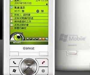 Gigabyte GSmart i300: функциональный коммуникатор с GPS