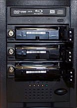 Блок накопителей HSB-V предлагает пять вариантов интерфейса и поддержку Blu-ray