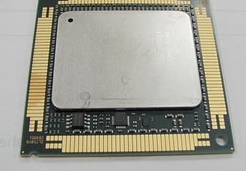 Фото дня: 2 миллиарда транзисторов в одном чипе, процессор Intel Tukwila
