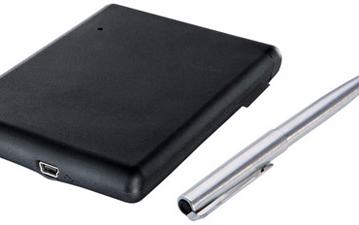 Freecom Mobile Drive XXS — самый компактный внешний HDD в мире?