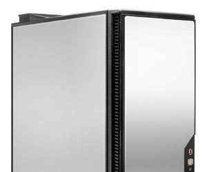 В корпусе Antec P190 нашлось место для двух блоков питания и пяти вентиляторов