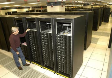 Los Alamos Machine Tops Fastest Computer List