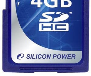 Silicon Power начала выпуск 4-Гб карты памяти SDHC
