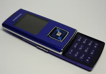 SGH-J600E - "строгий" слайдер от Samsung
