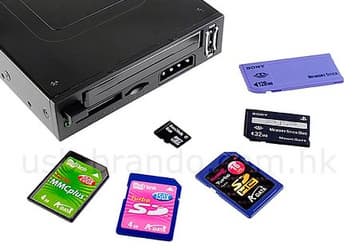 Unitek 3,5" Multi-Functional Bay — кардридер и кейс для дисков 2,5"