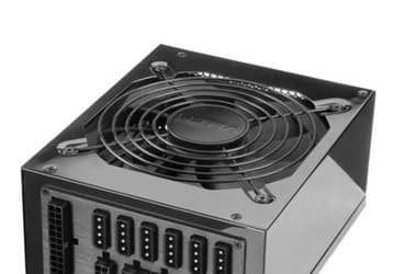 БП Ultra X3 600W: высокий КПД и модульная система управления кабелями