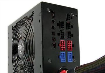 IKONIK выпускает свои первые блоки питания, Vulcan и Gaia