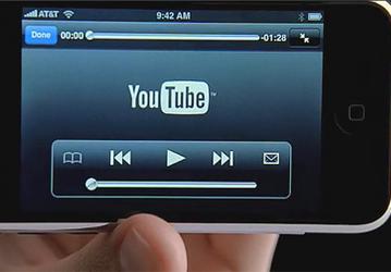 Apple рекламирует YouTube на iPhone