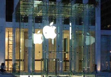 Завтра откроется флагман розничных продаж Apple