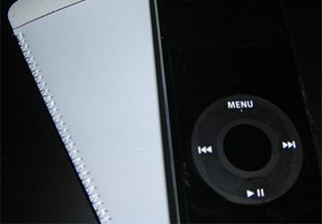 iPod nano будет комплектоваться защитным чехлом