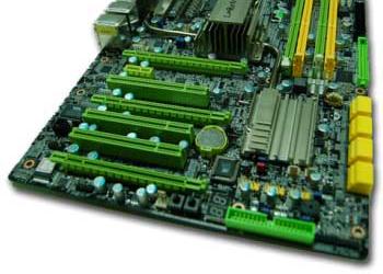 DFI LANParty UT P35-T2R: P35 может быть и таким, если подойти к нему творчески