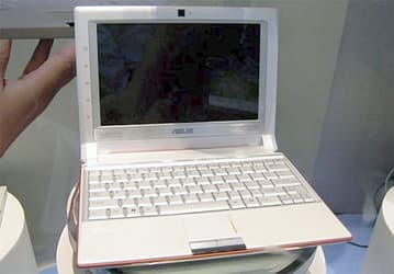 Фото «раздетого» Eee PC 901 и дата начала продаж субноутбука
