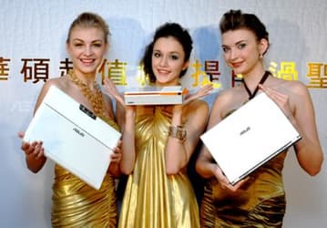 ASUS Nova P22: «двухлитровый ПК» с Core 2 Duo