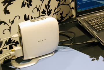 Специалисты Belkin нашли применение слоту ExpressCard