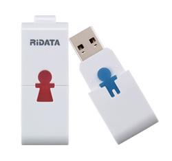 Advanced Media планирует выпустить USB-накопители со встроенными концентраторами