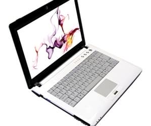 Clevo M721S/M720S - "первый в мире ноутбук на базе SiSM671"