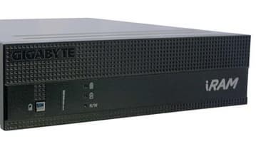 Быстрый накопитель GIGABYTE i-RAM BOX выпущен и появился в продаже