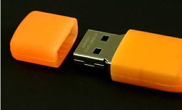 BOOTPLUG-P2 — 2-ГБ флэш-брелок с ОС Linux и офисом в придачу