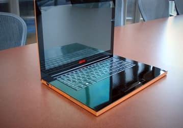 Фотообзор тонкого ноутбука Voodoo Envy 133