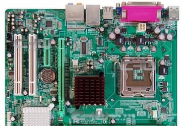 Фото дня: одна из первых системных плат на базе Intel G33 Express