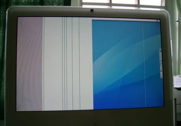 Дисплеи iMac имеют фабричный дефект?