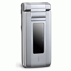 Kyocera W53K – недорогой тонкий аппарат с ТВ-приёмником