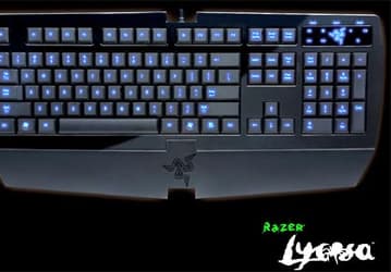 Razer Lycosa – клавиатура с обрезиненными клавишами для профессиональных игроков