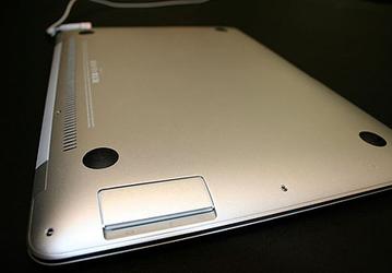 Как заменить батарею MacBook Air?