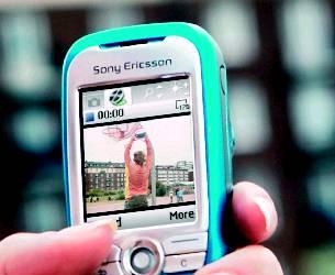 Sony Ericsson: четыре новых телефона и три аксессуара