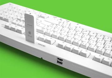 Клавиатура Matias с портом USB 2.0