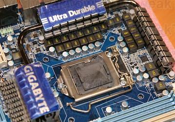 Первый взгляд на системные платы Gigabyte P55-UD5 и UD4P