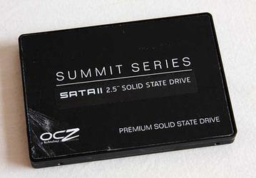 2,5" устройства OCZ Summit SSD показывают хорошую производительность 