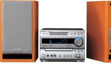 Onkyo: две новые стереосистемы