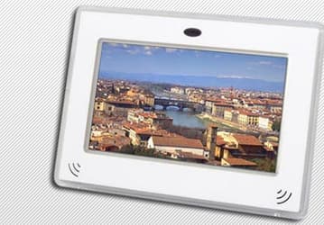KFE Exemode DPS700 – недорогая фоторамка с хорошим набором функций