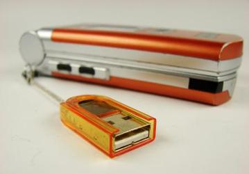 Pretec: самый маленький в мире кардридер формата Micro SD