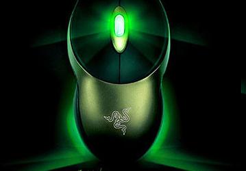 Мышь Razer Boomslang CE с позолоченным разъемом USB представлена на выставке Dreamhack 2007