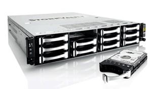 Хранилище NetApp StoreVault S500 привносит в сегмент SMB функции более дорогого оборудования 