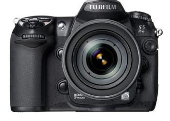 Fujifilm FinePix S5 Pro: уточненные спецификации, сроки и цены