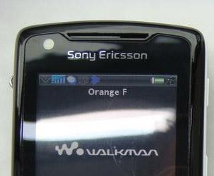 "Живые" фото юбилейного Walkman Sony Ericsson W960