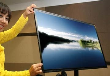 Samsung показывает 40" ЖК-телевизор толщиной 1 см