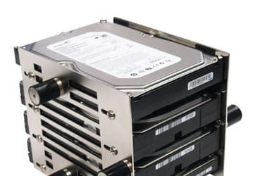Scythe Hard Disk Stabilizer x4 поможет тем, кому мало места для жёстких дисков