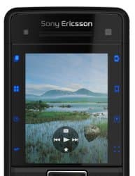 Sony Ericsson: телефоны Cyber-shot C702 и C902