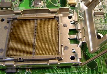 First Photographs Of AMD Socket F (Socket 1207)