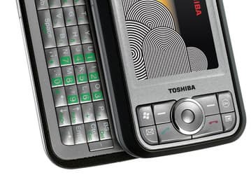 Toshiba G900: коммуникатор с 3" WVGA-дисплеем и Windows Mobile 6.0