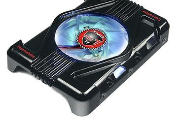 ThermalTake TMG HD1: охлаждение для HDD и украшение для корпуса