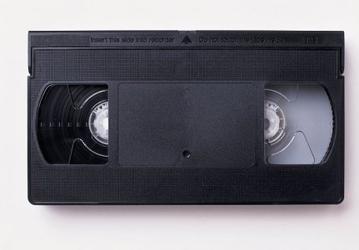 Формат VHS, наконец, отжил свое